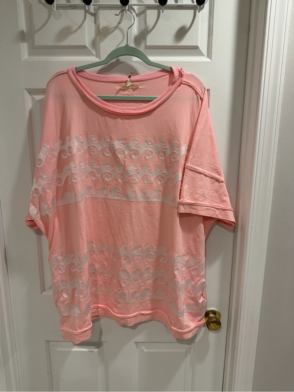NWT Blue Velvet Pink Short-Sleeve Top w Wave Motif Sz XL - Picture 3 of 6
